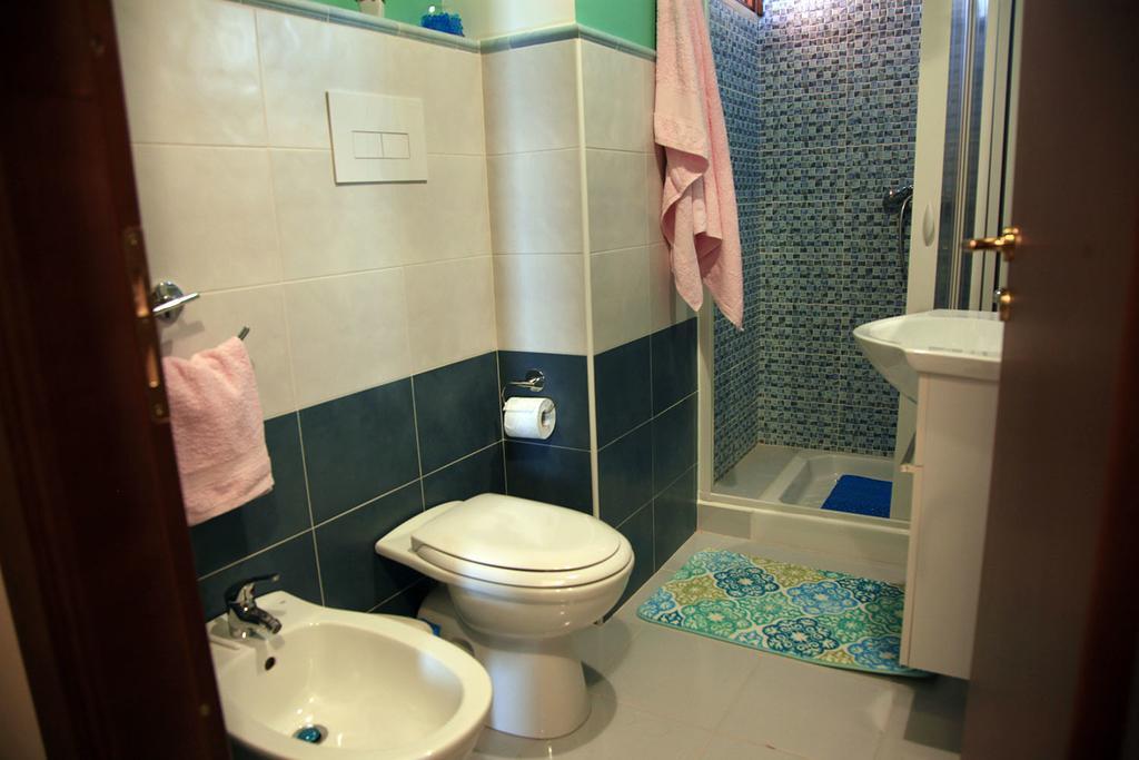 קסטל די טוסה Casa Verde Mare מראה חיצוני תמונה